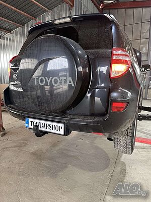 Теглич Toyota RAV 4