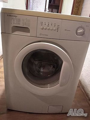 Пералня Electrolux EWF-805 на части