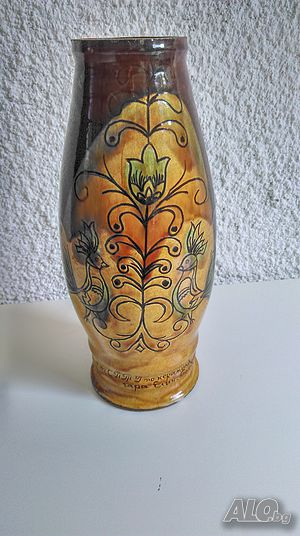 Керамика-стари битови голяма ваза, сарвиз за вино.