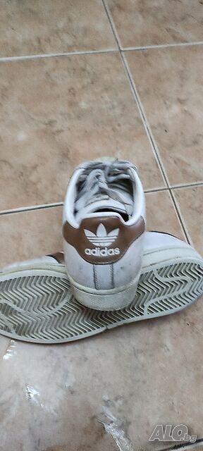 Adidas кожени 40-половина номер
