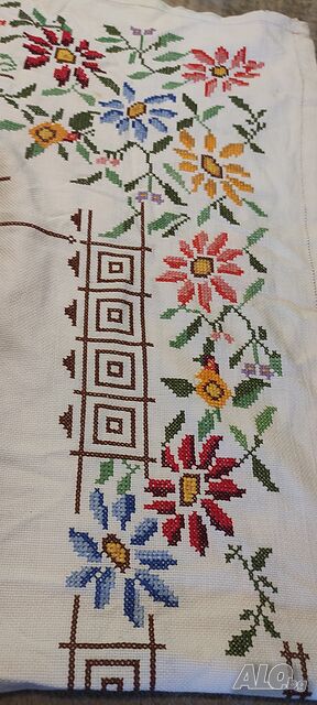 Българска шевица ръчно везана 150/150