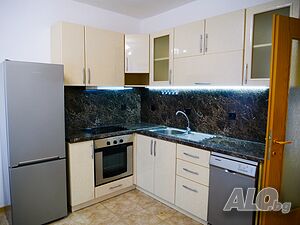 Продавам двустаен апартамент в Бриз - Варна
