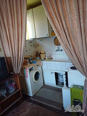 Етаж от къща в кв. Дружба 2