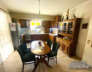 Продажба Етаж от къща гр. Русе - Родина 1 228m²