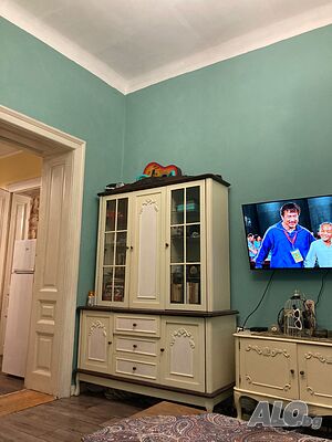 Етаж от къща в района на Център