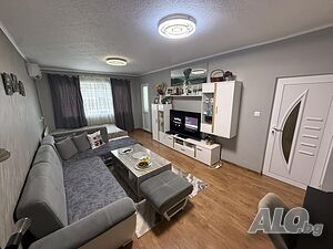 Продавам двустаен апартамент, може и бартер за къща