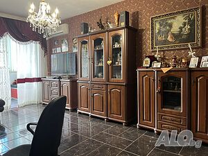 Двустаен апартамент в кв. Изток в Казанлък - зад Енергото