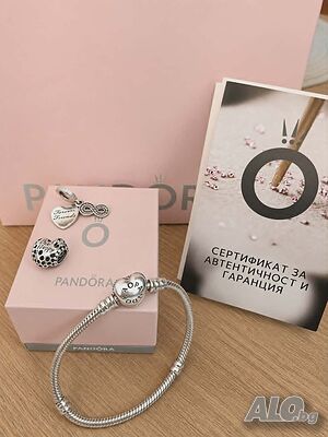 Оригинална гривна Pandora + 2 оригинални висулки + кутия и сертификат