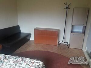 Гарсониера, до Пловдивския университет
