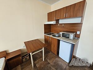 Просторно студио с ниска такса в центъра на Слънчев бряг Едностаен апартамент 35 кв.м Тухла 2012 г. 5 етаж Последен етаж | Апартаменти | Слънчев бряг