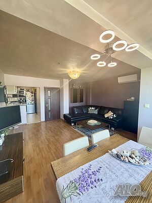Директно от собственик - Продавам тристаен апартамент в Бургас, кв. Лазур 116кв. м