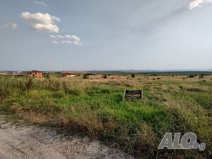 Атрактивен парцел част от комплекс парцели във в. з. Кенана