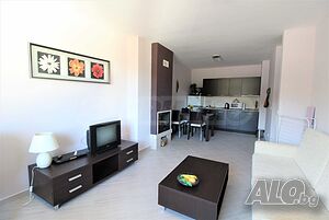 Тристаен апартамент с камина и 2 бани в целогодишния комплекс Green Life Ski & SPA Resort