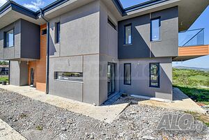 Къща за продажба с акт 16 в комплекс ”Delta Hill”