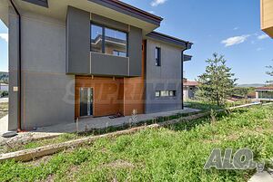 Къща за продажба с акт 16 в комплекс ”Delta Hill”