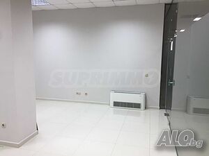 Бизнес имот за магазин или офис в Метро Сити ТБЦ в кв. Младост 3