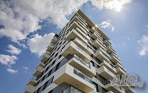 Четиристаен апартамент с паркоместа в модерен комплекс Tech Park Residence