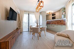 Ексклузивен двустаен апартамент с паркомясто до УНСС в ’’Студентски град’’