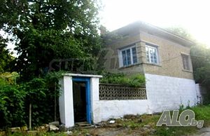 Oбзаведена вила в село на 45 км от Велико Търново