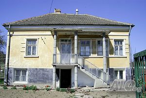 Къща с южно изложение, разположена в живописно село близо до гр. Видин