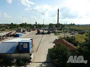 Работещо предприятие в западната промишлена зона на град Видин