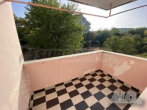 image_9