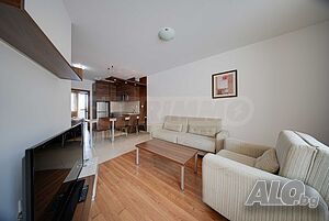 Уютно обзаведен тристаен апартамент в Belvedere Holiday Club