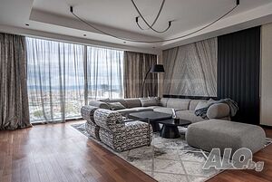 Луксозен дизайнерски апартамент с панорамни гледки в комплекс с охрана и всички съвременни удобства