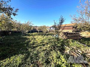 Парцел за застрояване в курортно село Баня, в близост до Банско