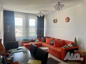 Двустаен апартамент в комплекс на плаж Каваците, Созопол
