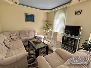 Елегантна къща с красива градина, с Акт 16 в кв. ”Ветрен”