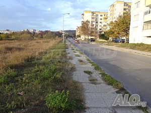Парцел в урегулиран район със смесено предназначение в кв. Кайсиева градина