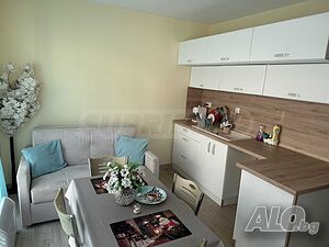 Двустаен апартамент в нова сграда в кв. ”Победа”