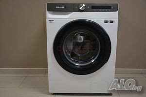 Пералня с автоматично дозиране и функция пара Samsung WW8ET534AAT