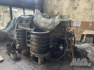 Машина за преработка на вторичен материал от маслобойни фабрики