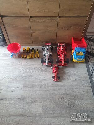 Играчки за момче