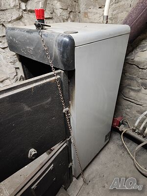 Продавам котел на твърдо гориво Демрад 23 kw