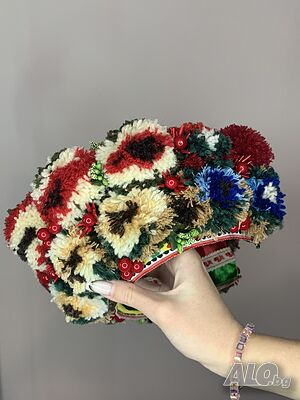 Диадема ръчно изработена