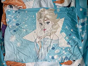Детски спален комплект с героите от ”Frozen”