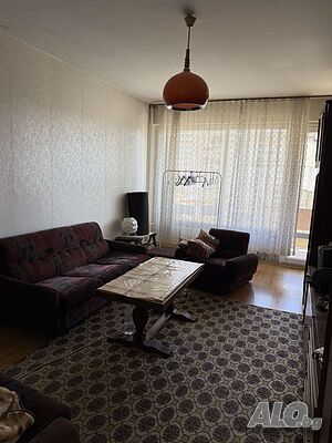 Продавам двустаен апартамент в гр Перник, Изток 68 кв. м
