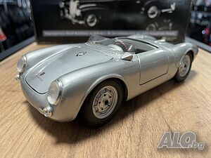 Метална колекционерска колички MAISTO PORSCHE 550 SPYDER мащаб 1:18