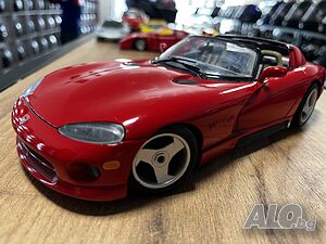 Метална колекционерска количка модел BBURAGO DODGE VIPER SRT 1:18 56.72 лв. / 29 €