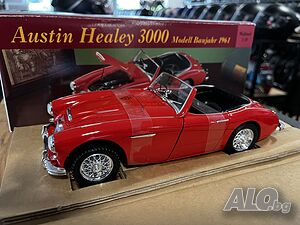 MAISTO метален колекционерски модел количка AUSTIN HEALEY 3000 1961 1:18 88.01 лв. / 45 € | Антиквариат | Труд