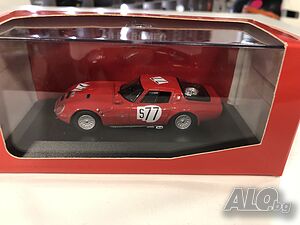 Колекционерски модел метална количка ALFA ROMEO GULIA TZ2 1:43 НОВ