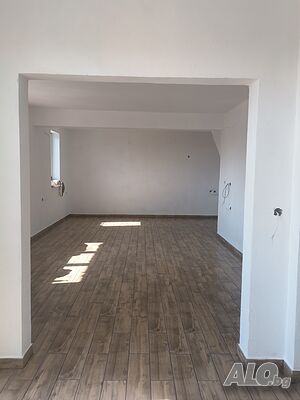 Къща 220m2