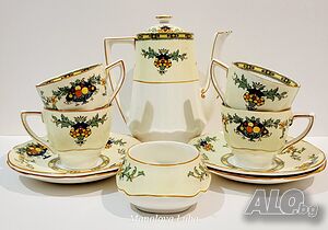 Сервиз за кафе Crown Ducal England.