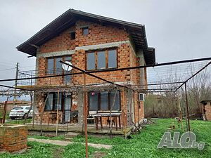 Къща в село Трънково