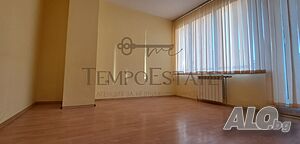 Двустаен апартамент във Възраждане 1