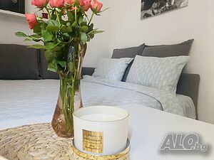 Двустаен апартамент до Витошка и НДК
