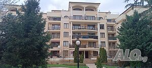 Собственик продава тризонет. гр. Варна, Златни пясъци, 3 минути пеша от централния плаж